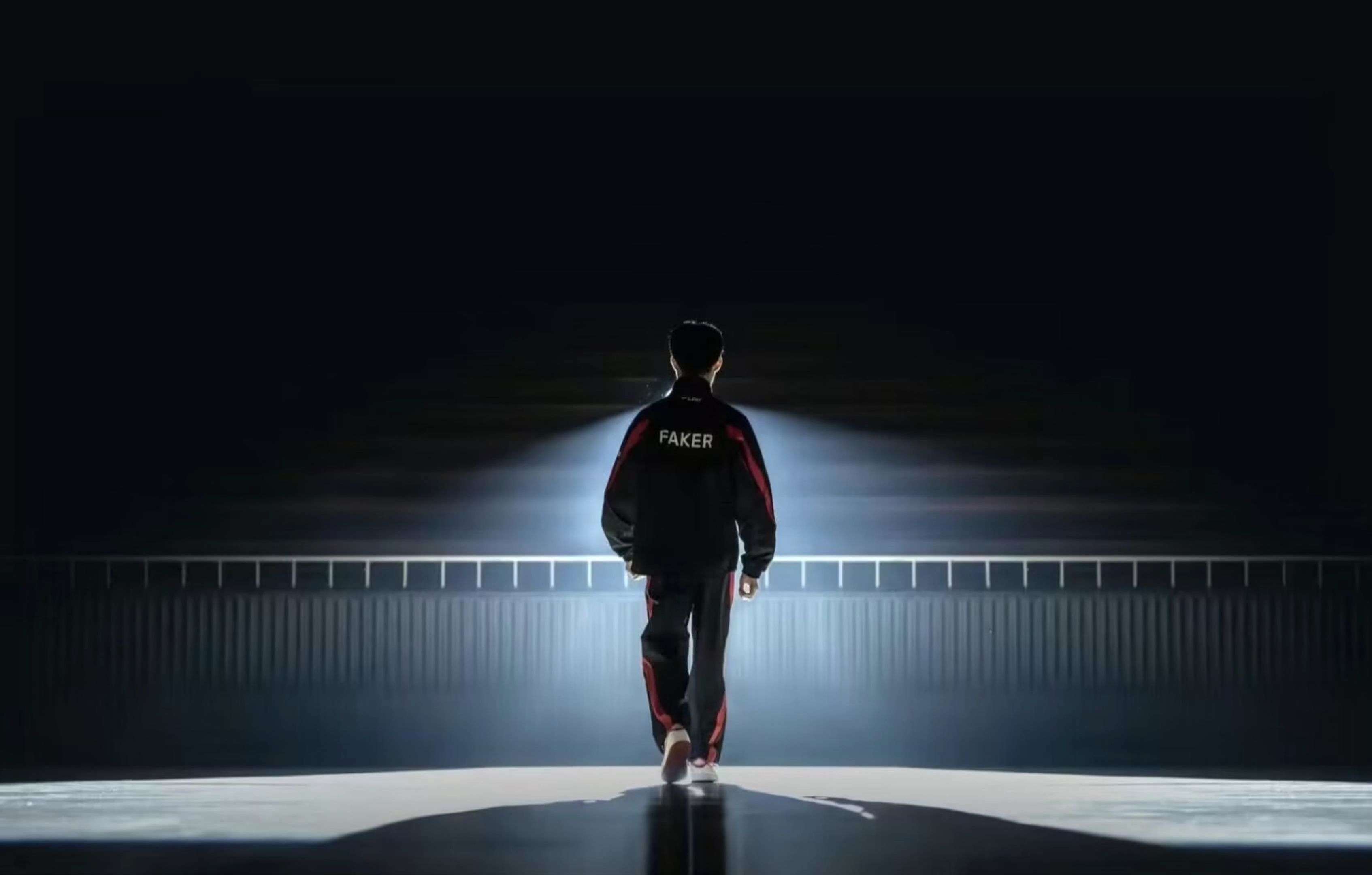 YSKM ：感觉EDG的其他路没有我们队友厉害