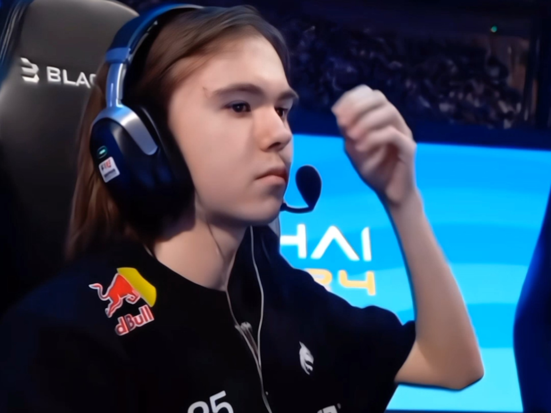 WE时隔一年重返季后赛就惨遭一轮游